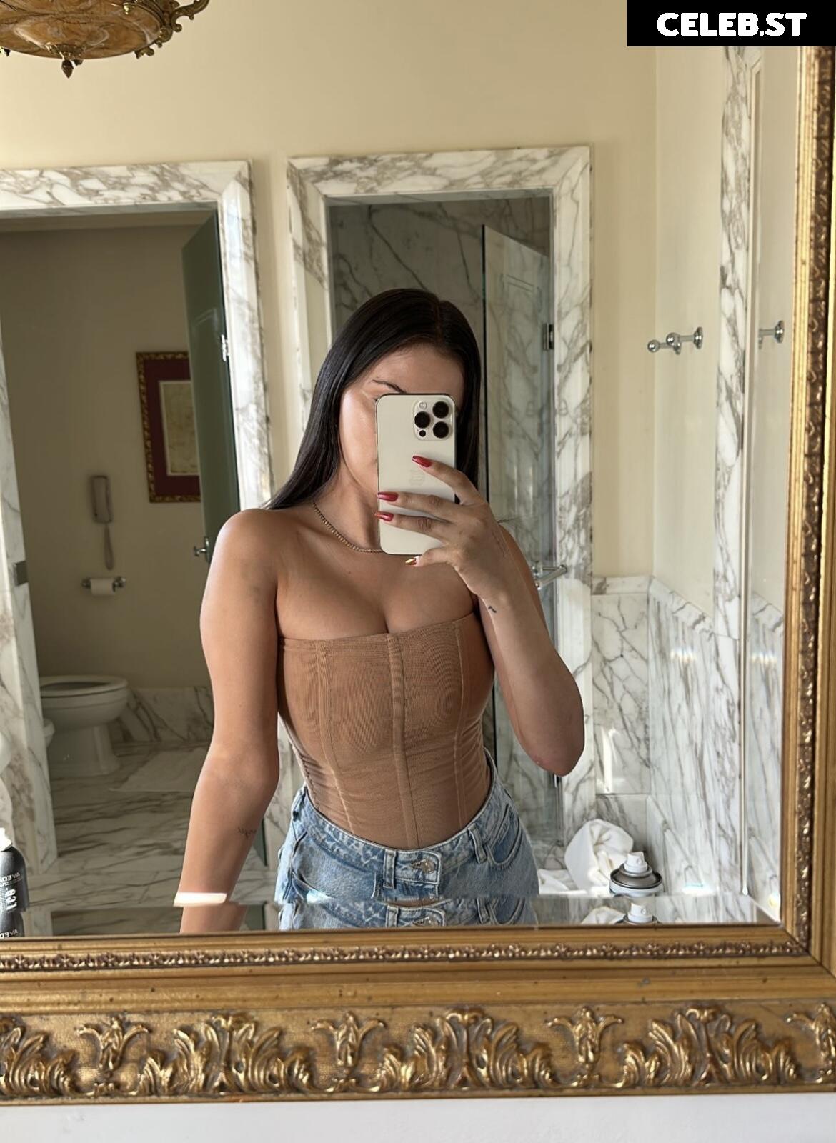 Selena Gomez Image 1827001