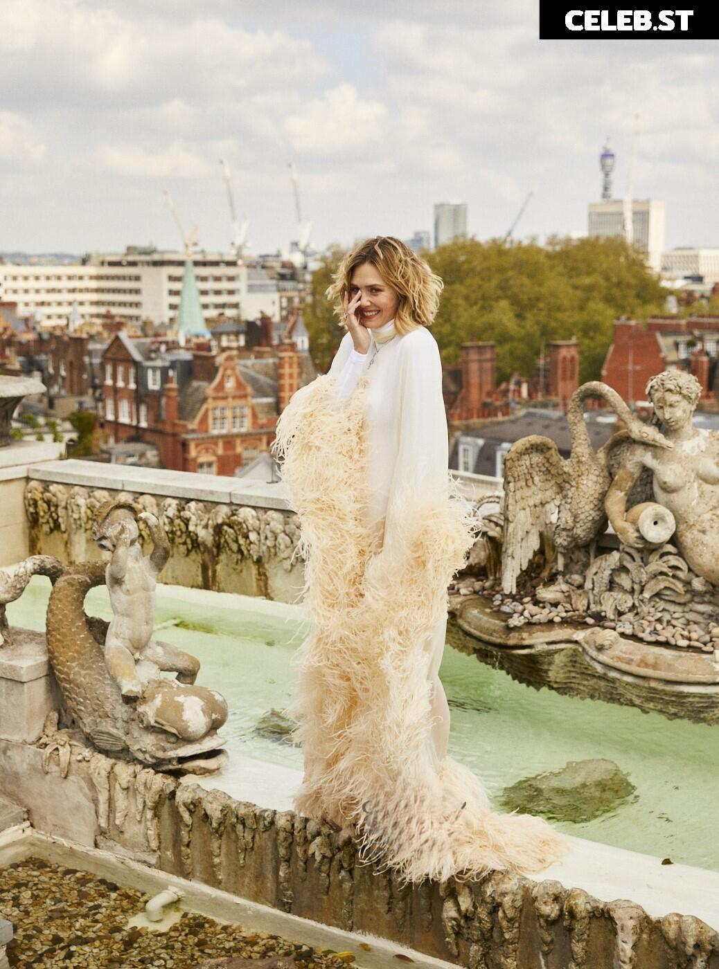 Elizabeth Olsen Image 1824023