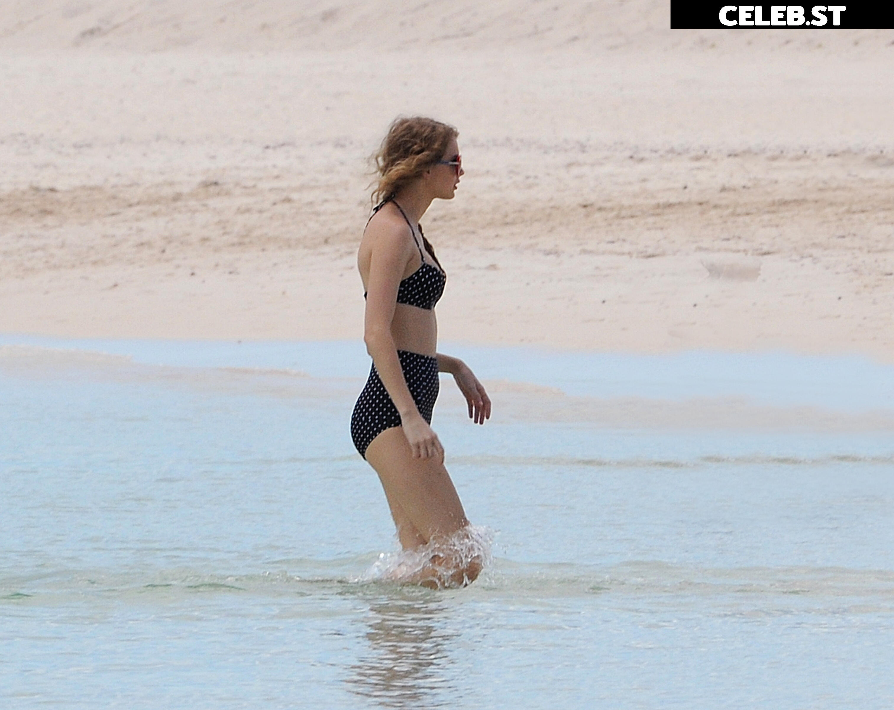 Taylor Swift Image 1824359