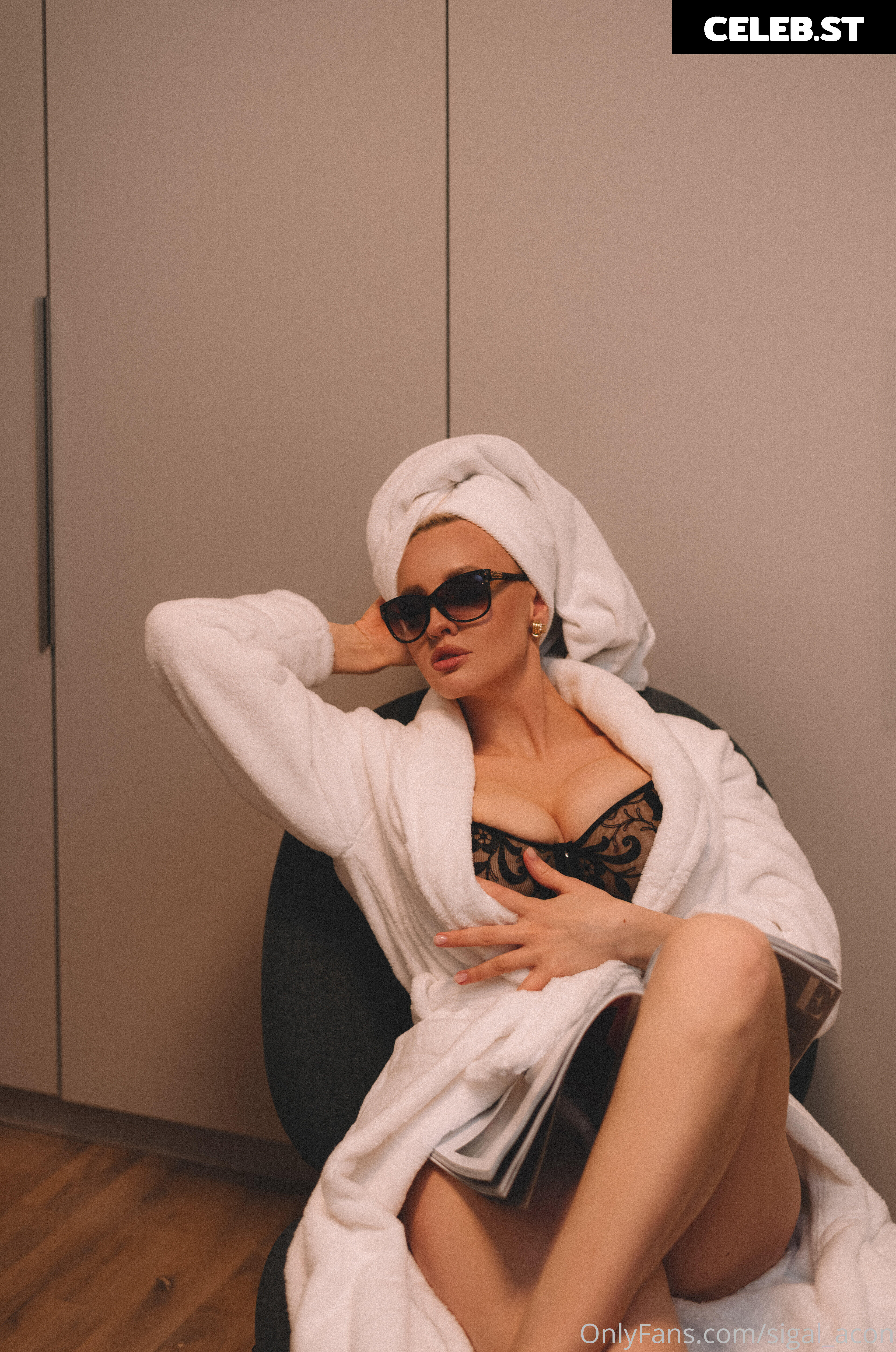 sigalblonde Image 18210882