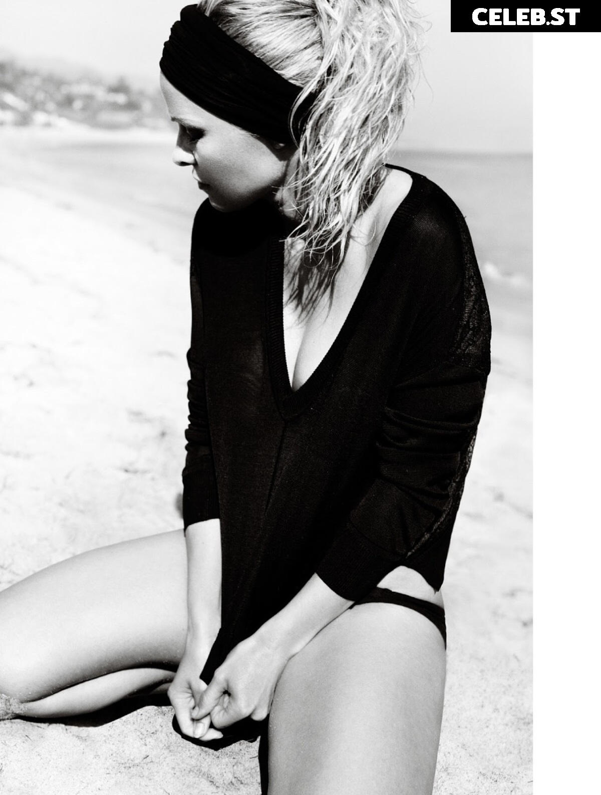 Pamela Anderson Image 1821042