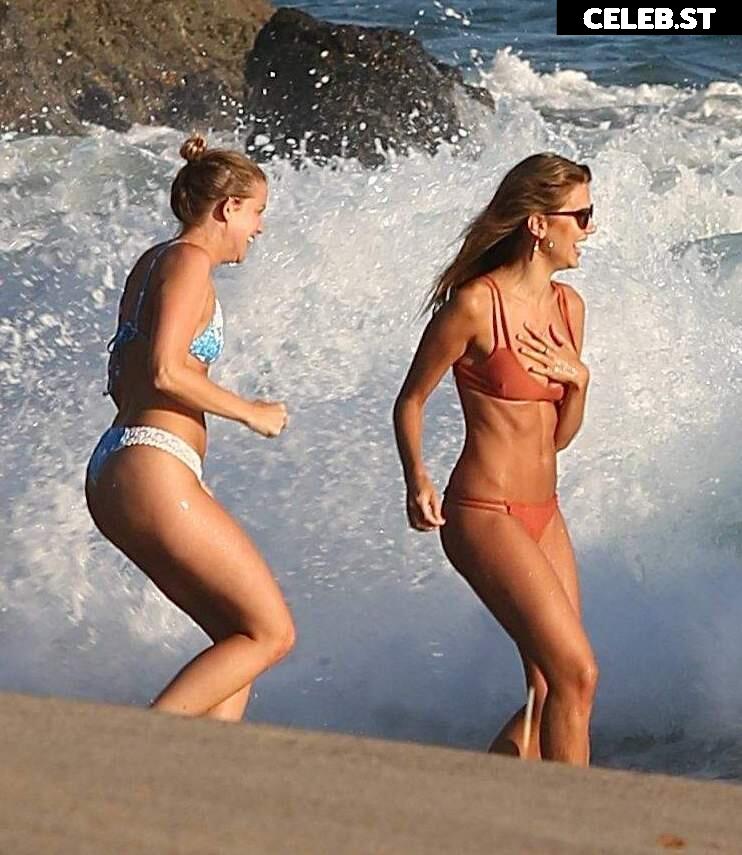 Kara Del Toro Image 1823585