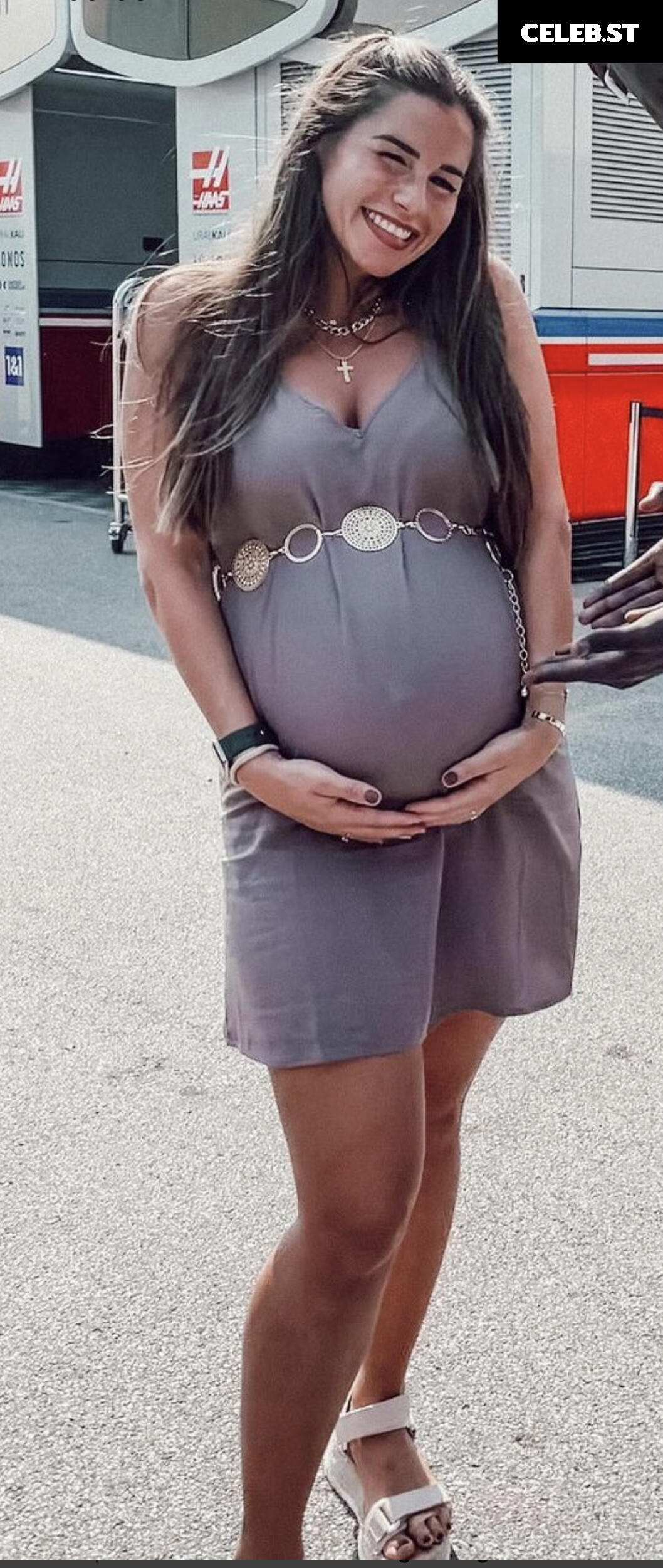 Sarah Engels Image 1823347