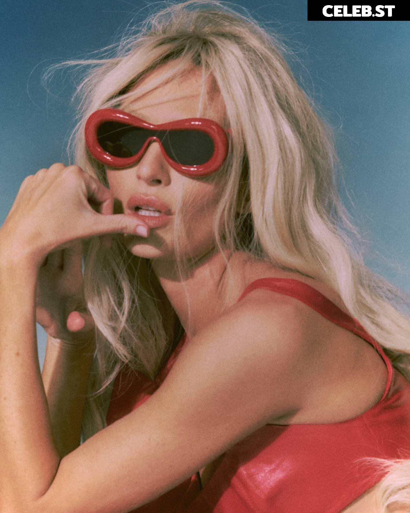 Candice Swanepoel Image 1829812