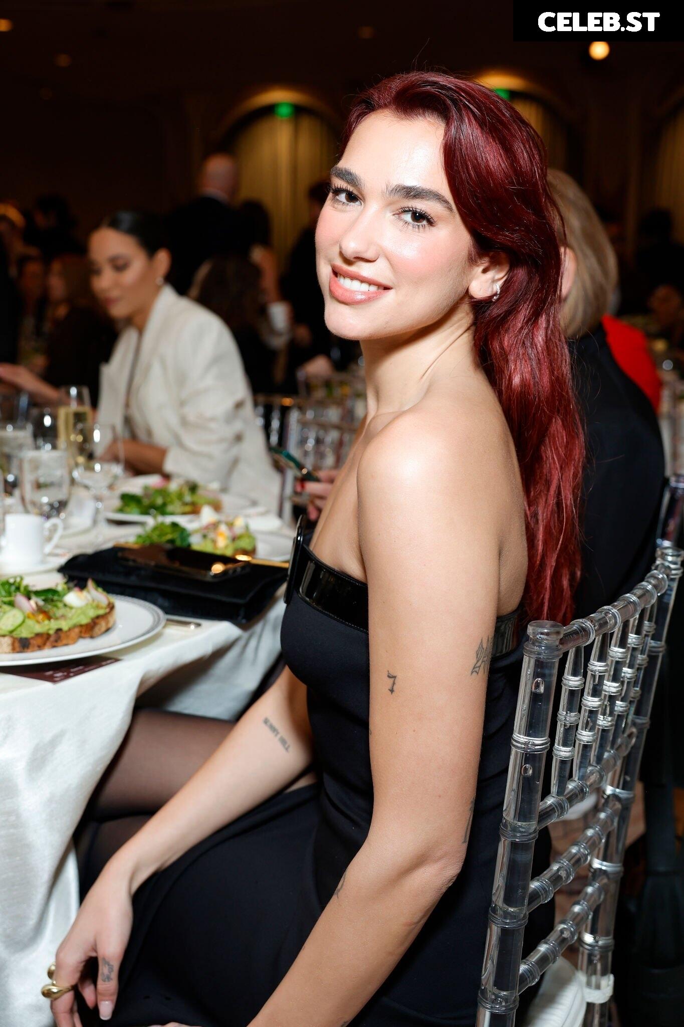 Dua Lipa Image 1829575