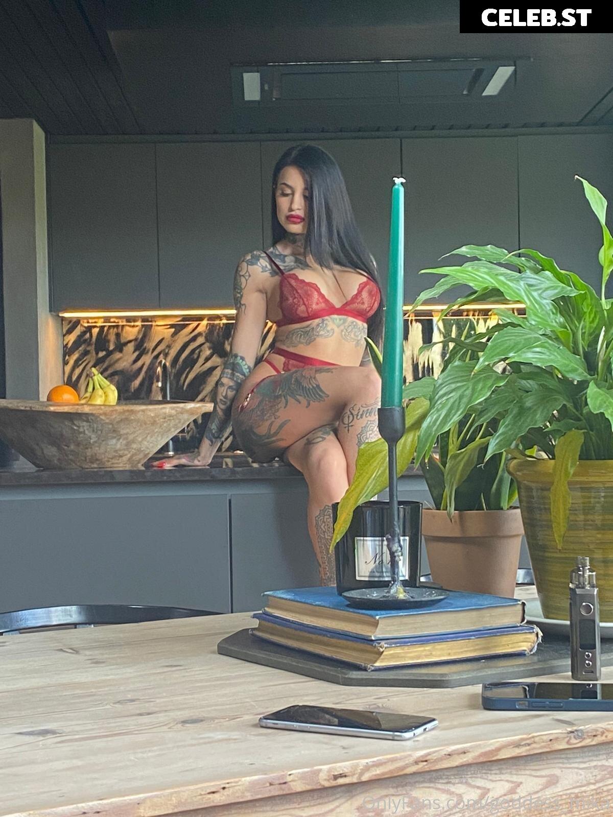 Mistress Mika Katana Image 1829441