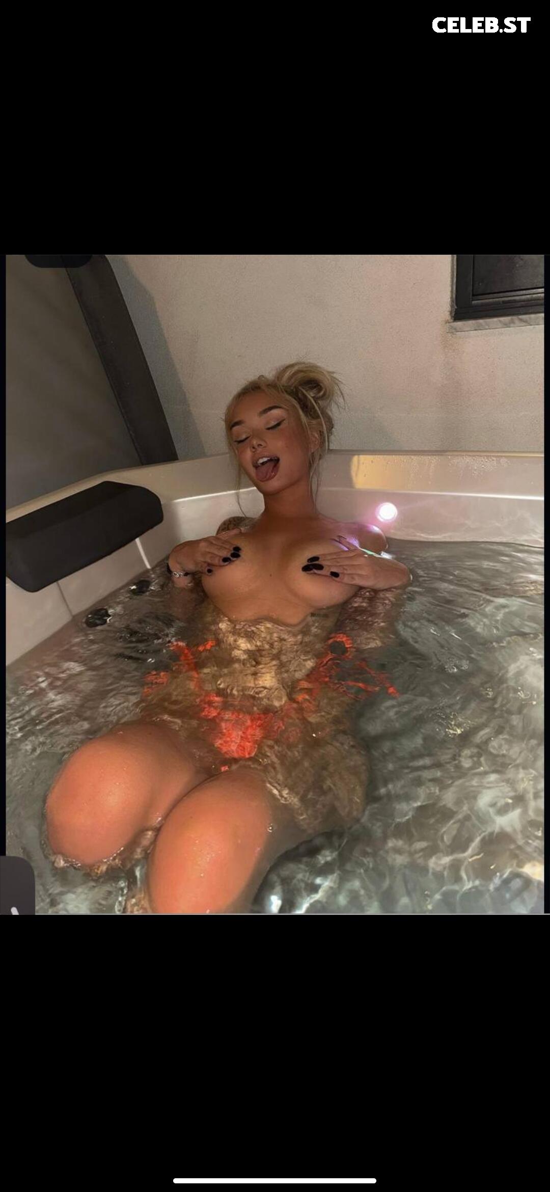 Gwendolynceline Image 1829469