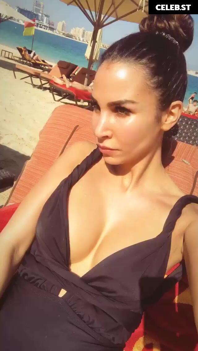 Sila Sahin-Radlinger Image 1828518