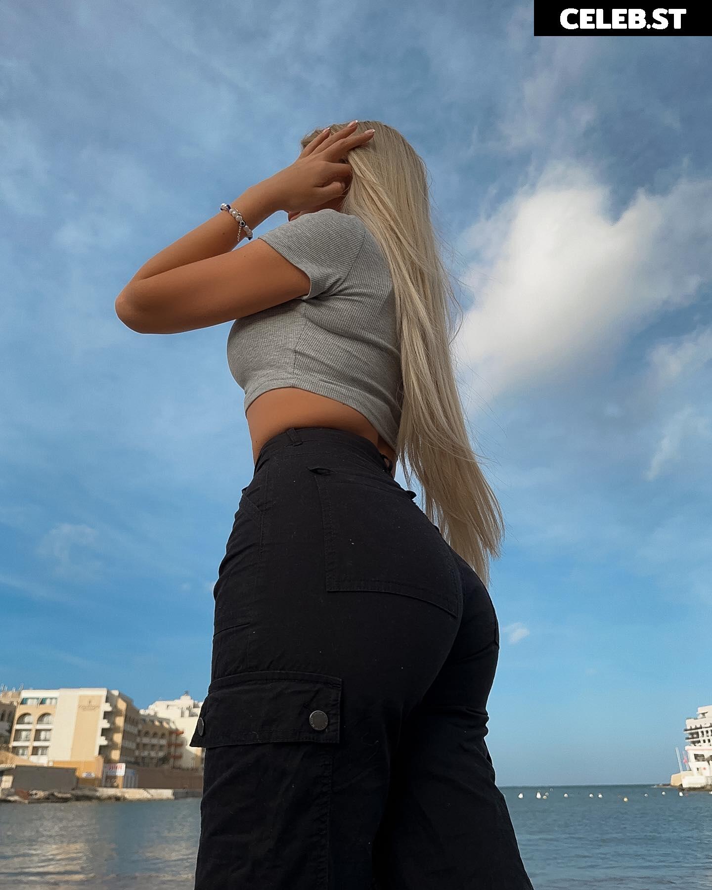 Gwendolynceline Image 1815779