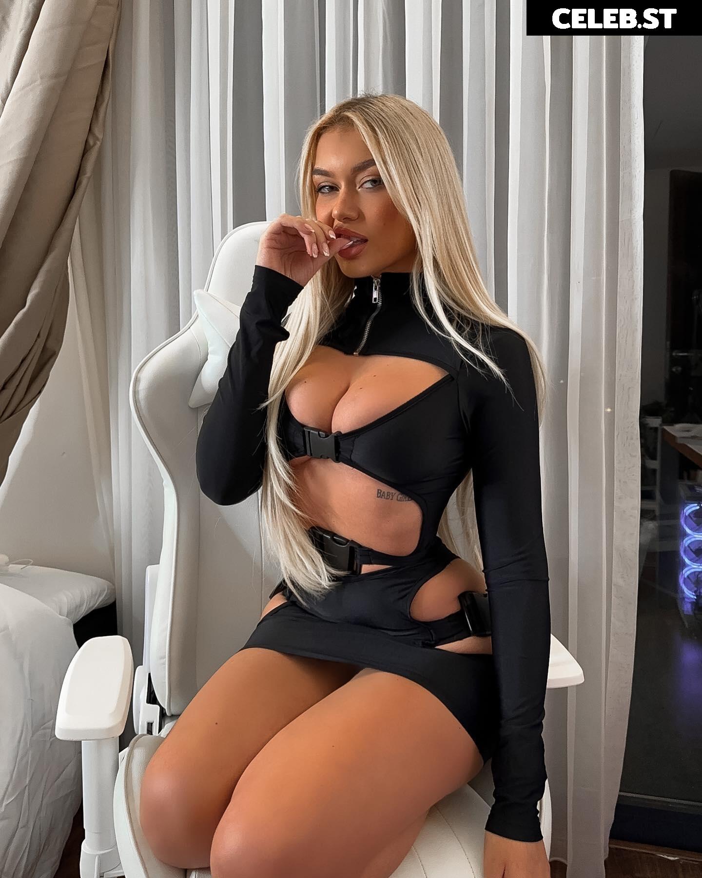 Gwendolynceline Image 1815676