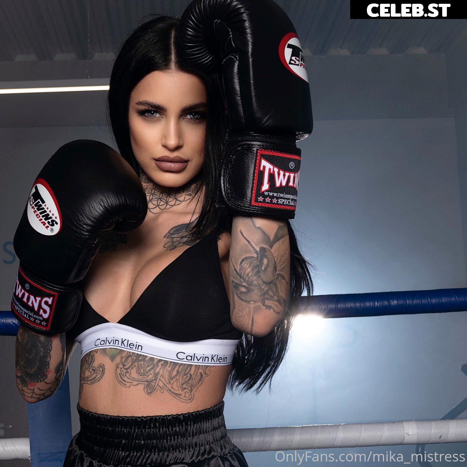 Mistress Mika Katana Image 1812082