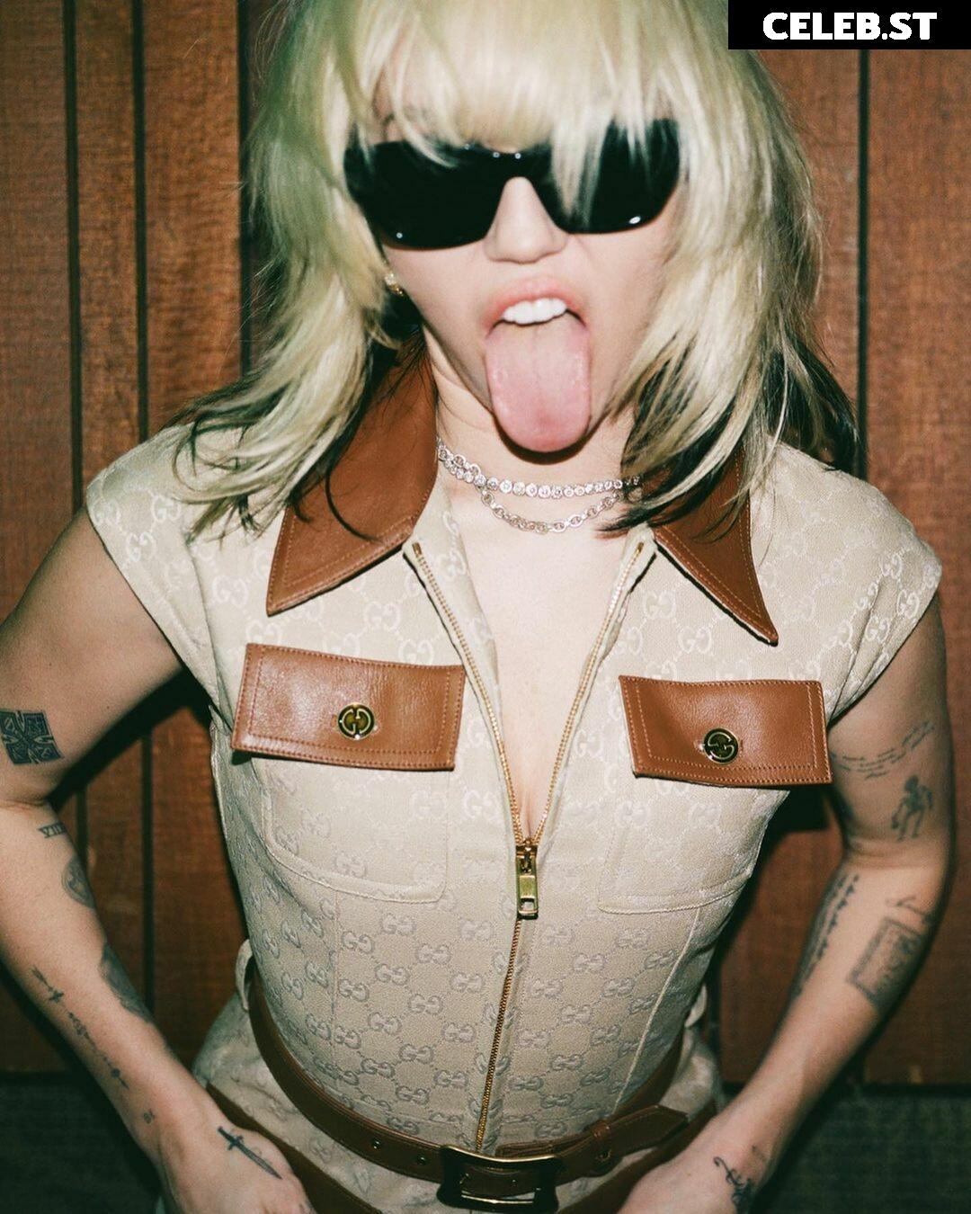 Miley Cyrus Image 1810531