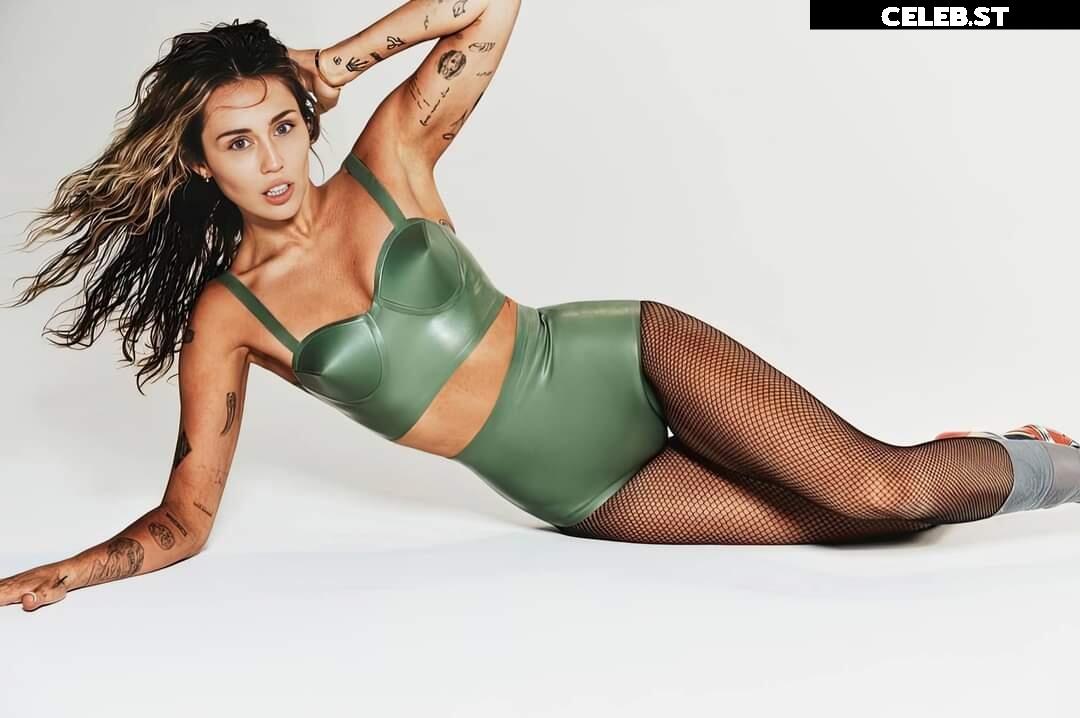 Miley Cyrus Image 1810635