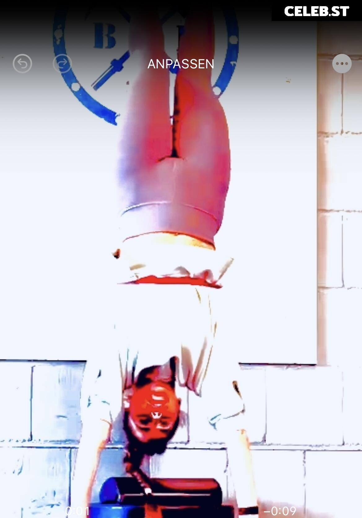 Sarah Engels Image 1819648