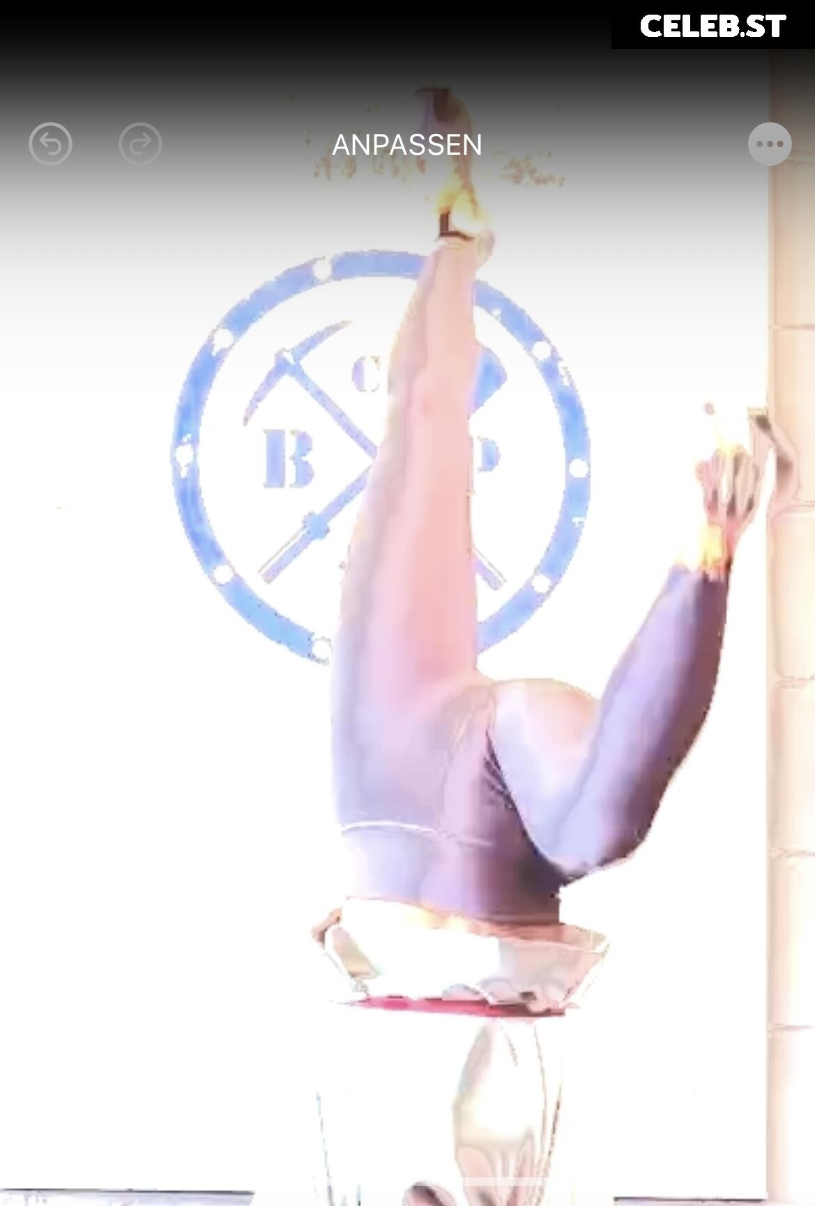 Sarah Engels Image 1819679