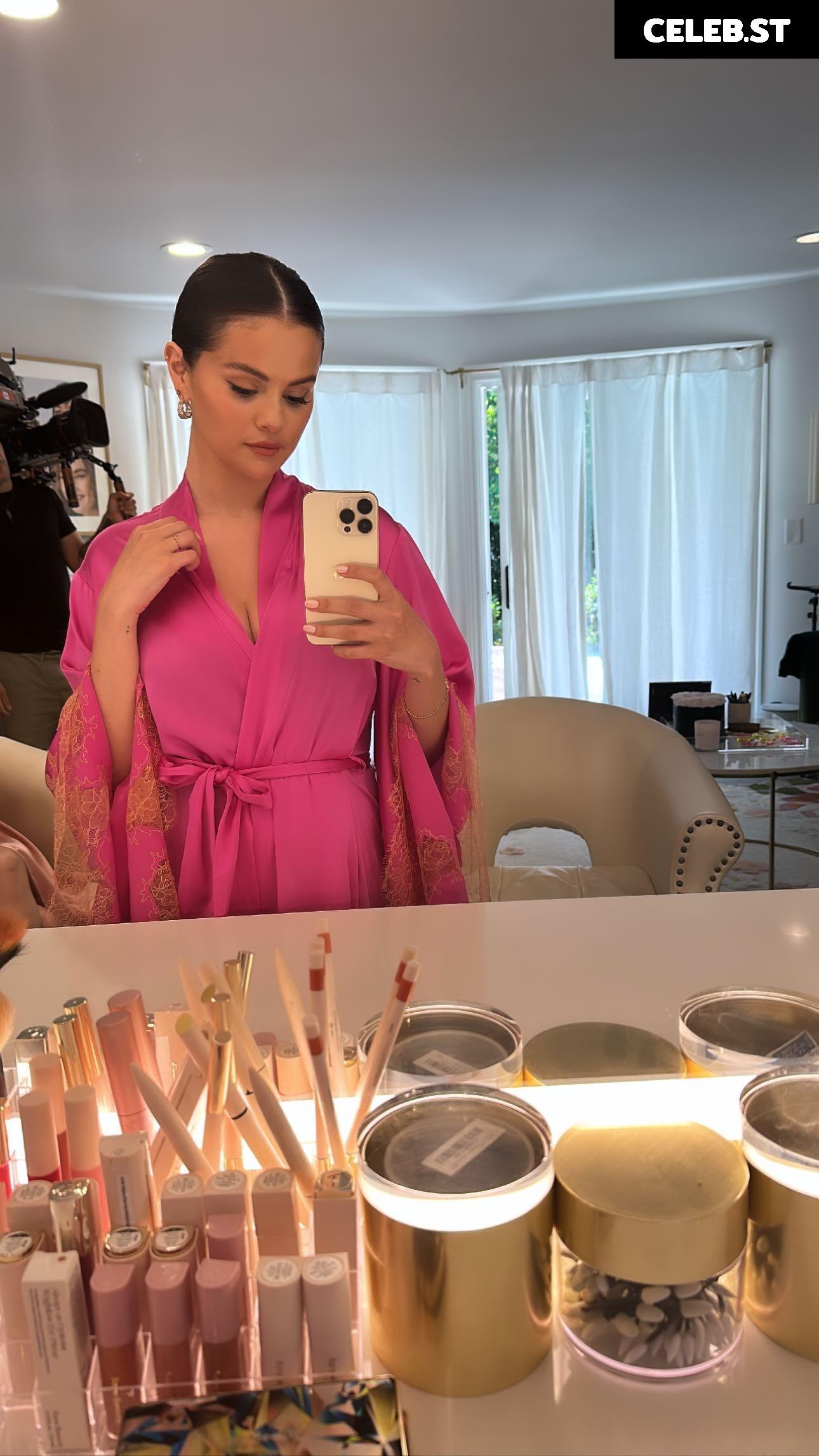 Selena Gomez Image 1819274