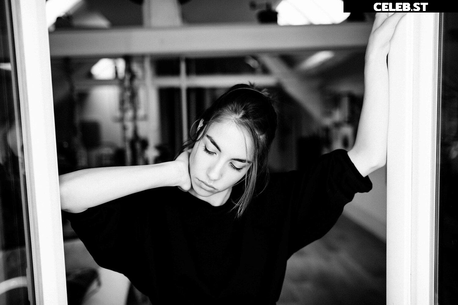 Rebecca Bagnol Image 1818403