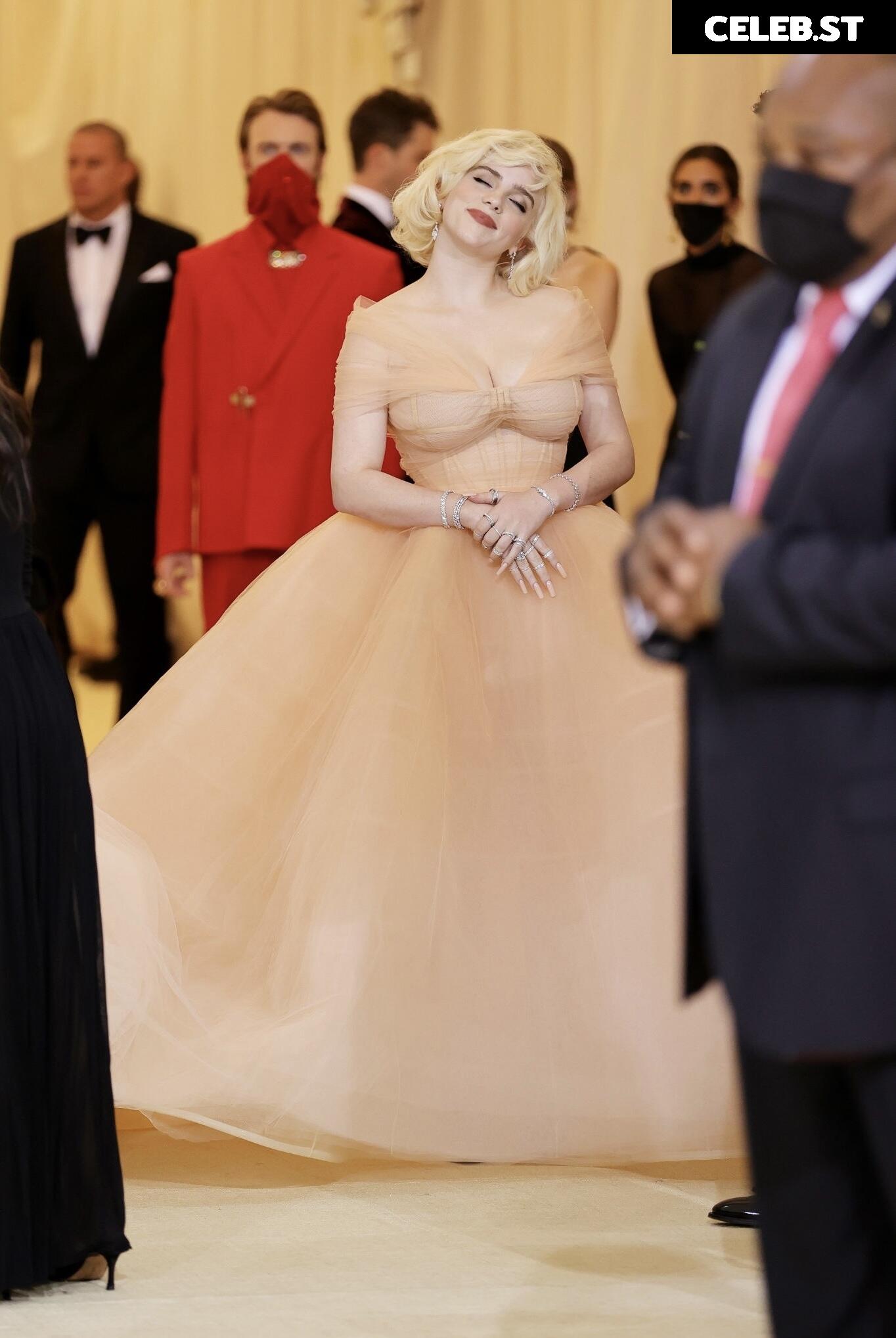 Billie Eilish Image 1818284