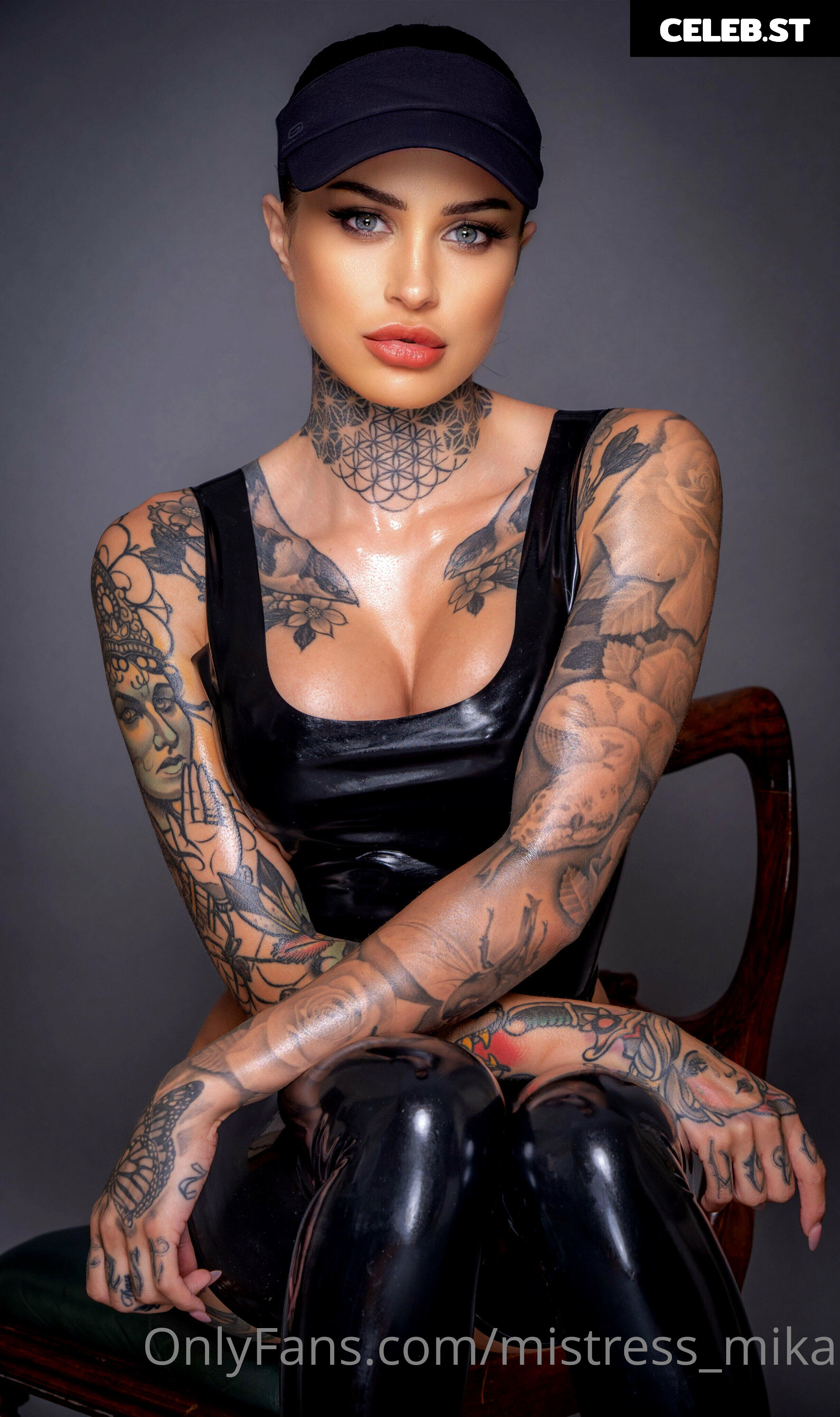 Mistress Mika Katana Image 1806742