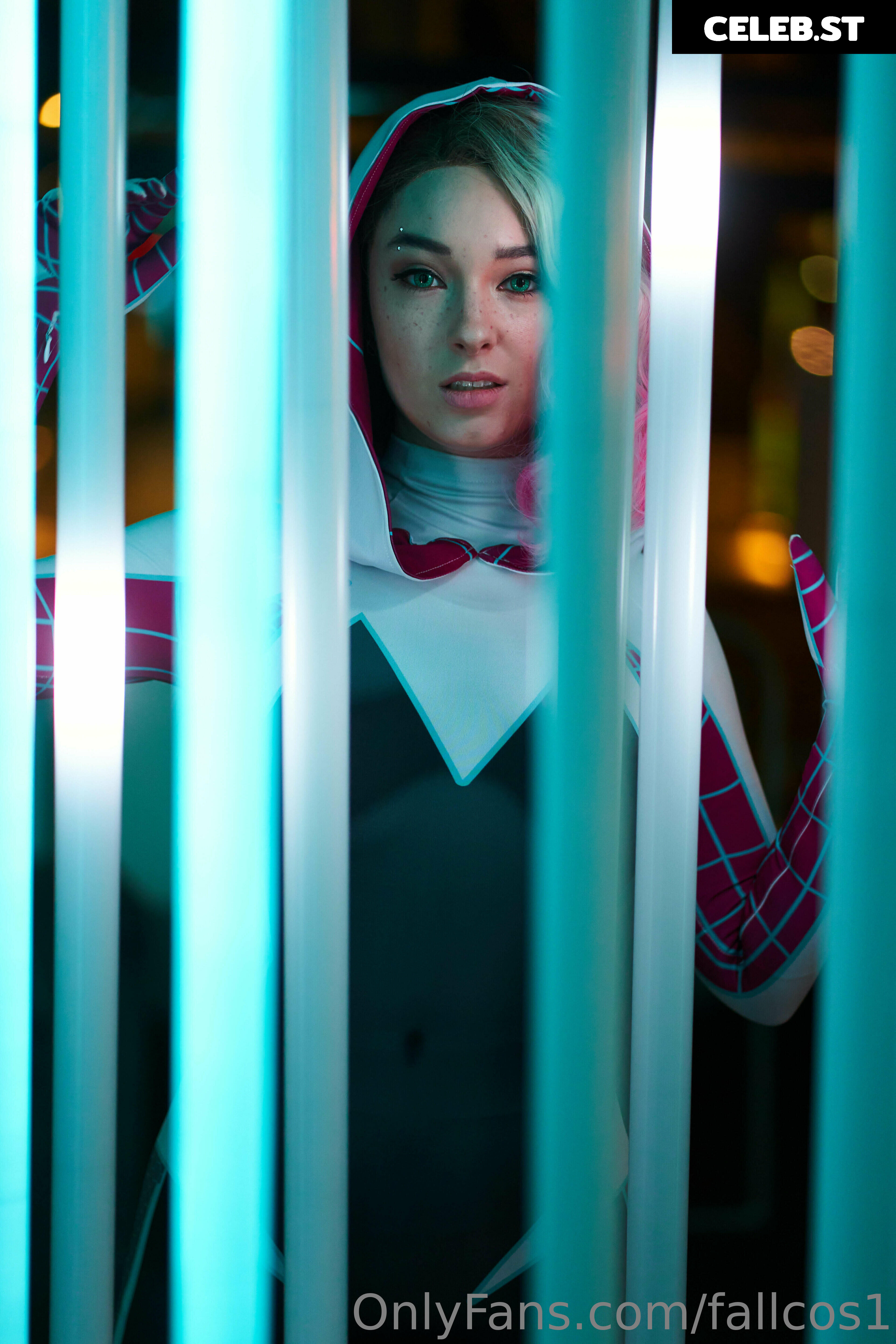 fallcos1 Image 1807449