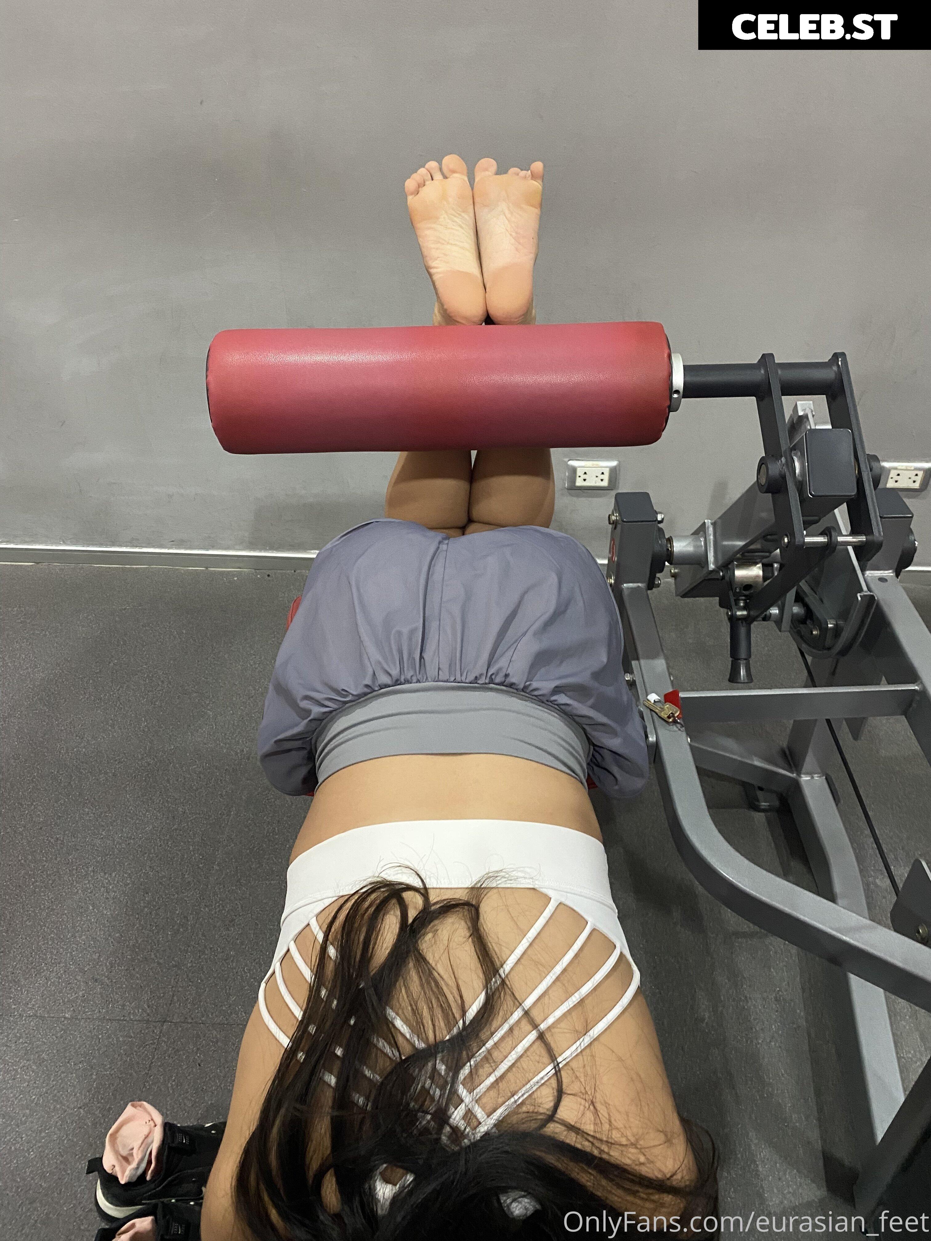 eurasian_feet Image 18077854