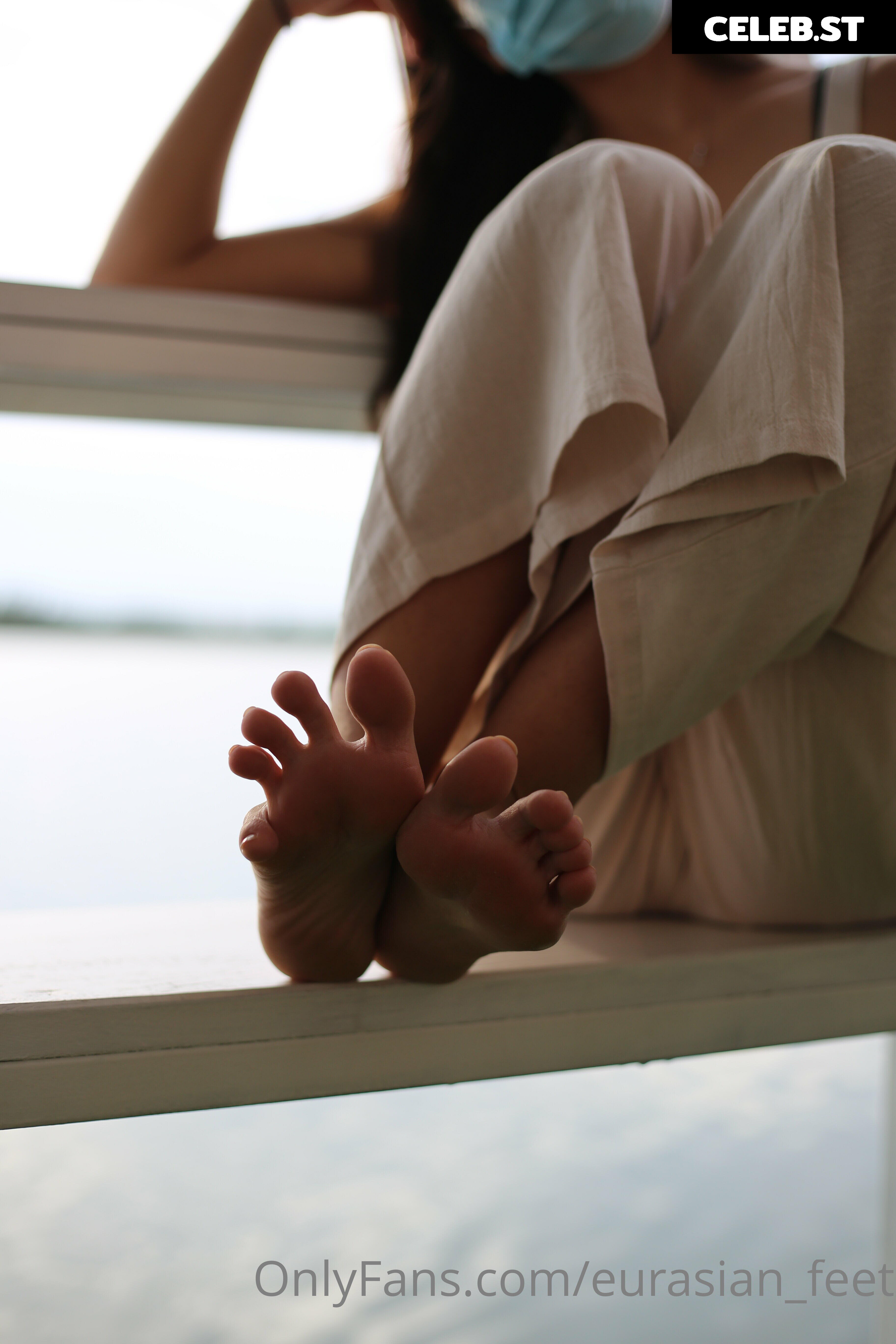 eurasian_feet Image 18071208