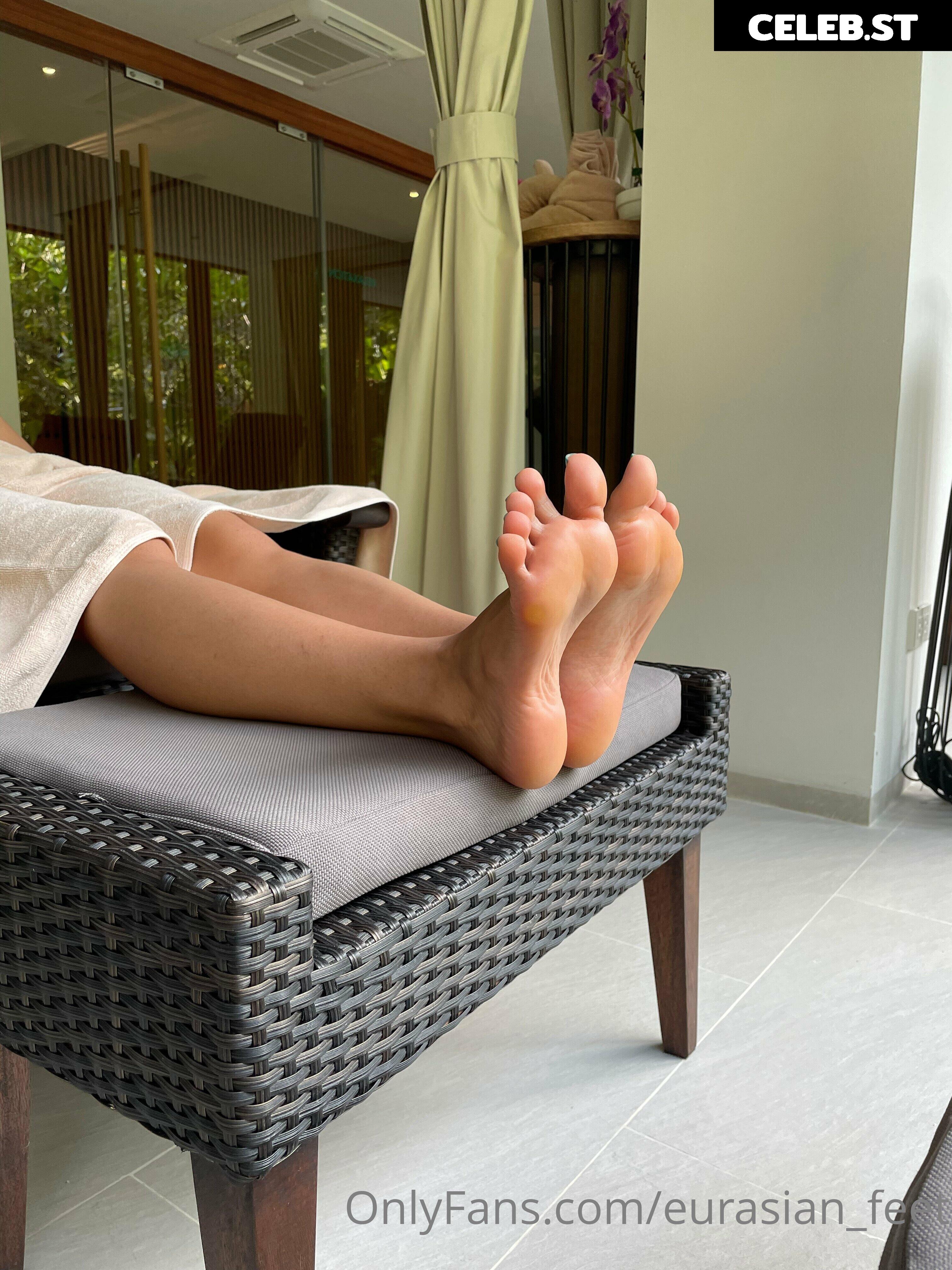eurasian_feet Image 18070510