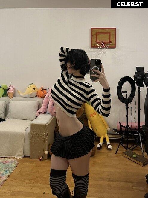nicoleponyxo Image 1801203