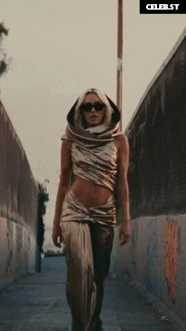 Miley Cyrus Image 1802803