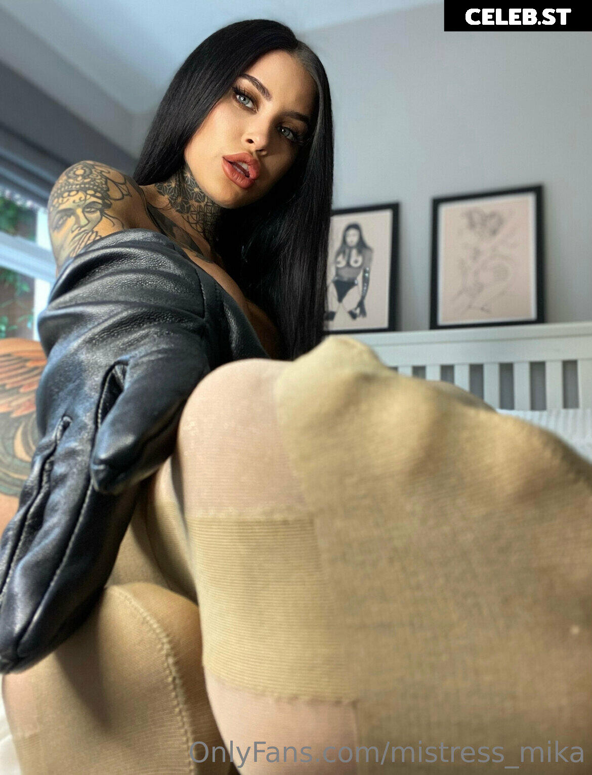 Mistress Mika Katana Image 1802345