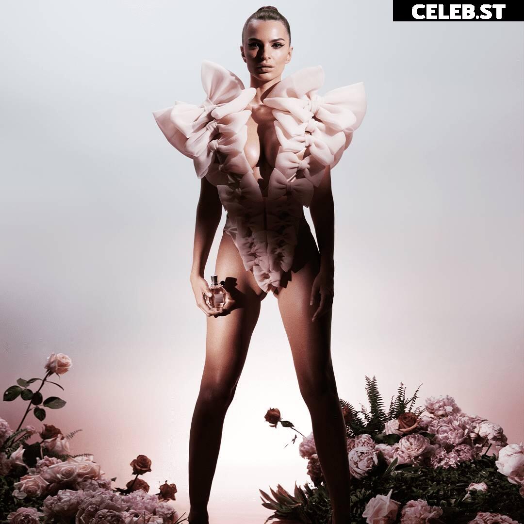 Emily Ratajkowski Image 1803887