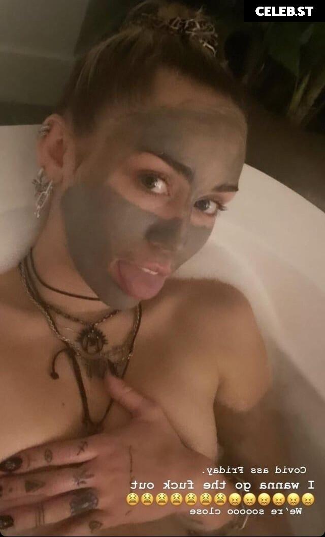 Miley Cyrus Image 1803279