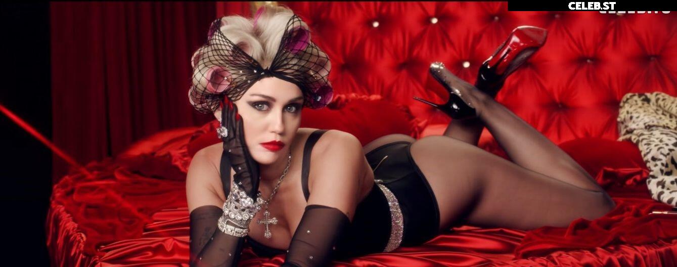 Miley Cyrus Image 1800968