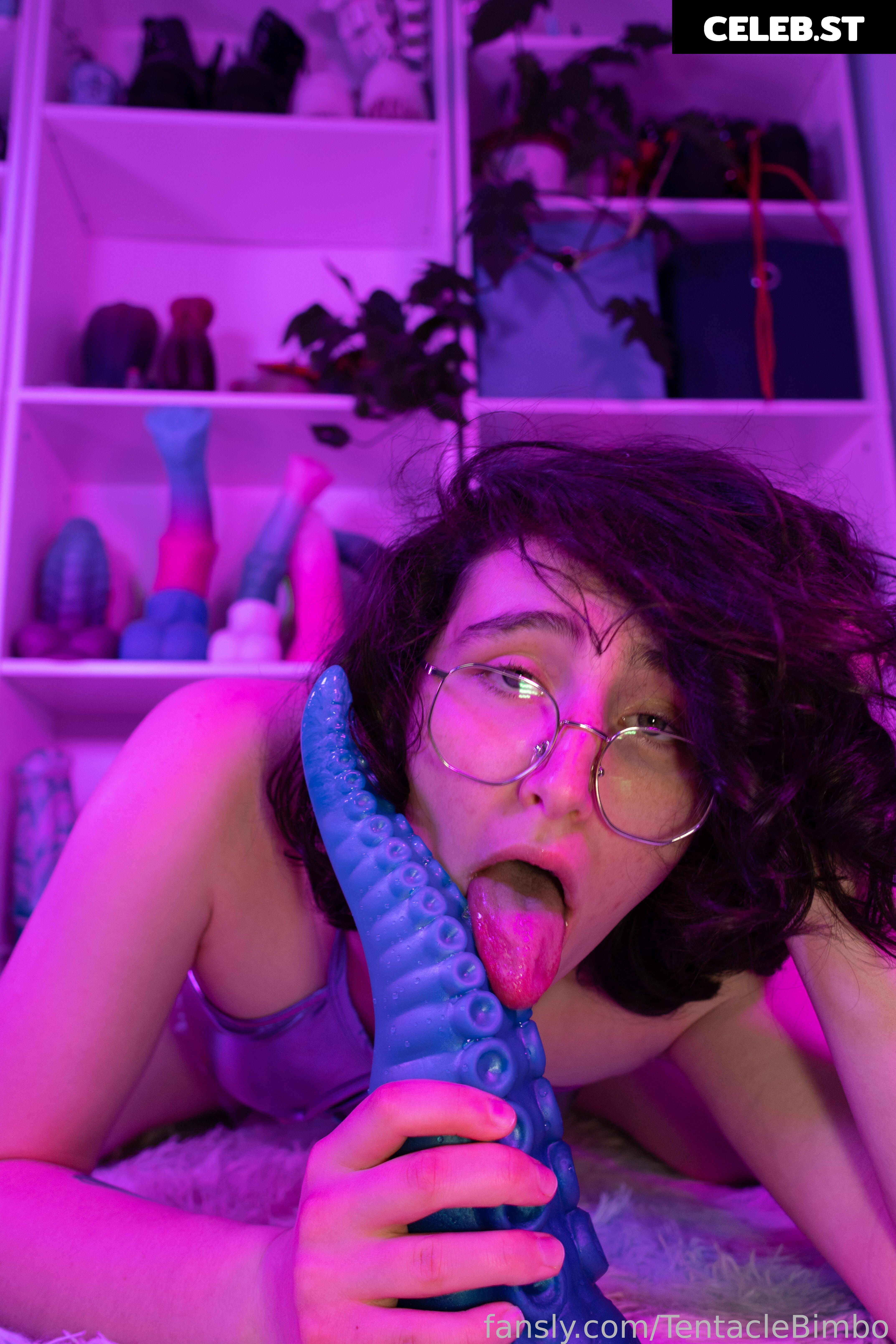 TentacleBimbo Image 1809041