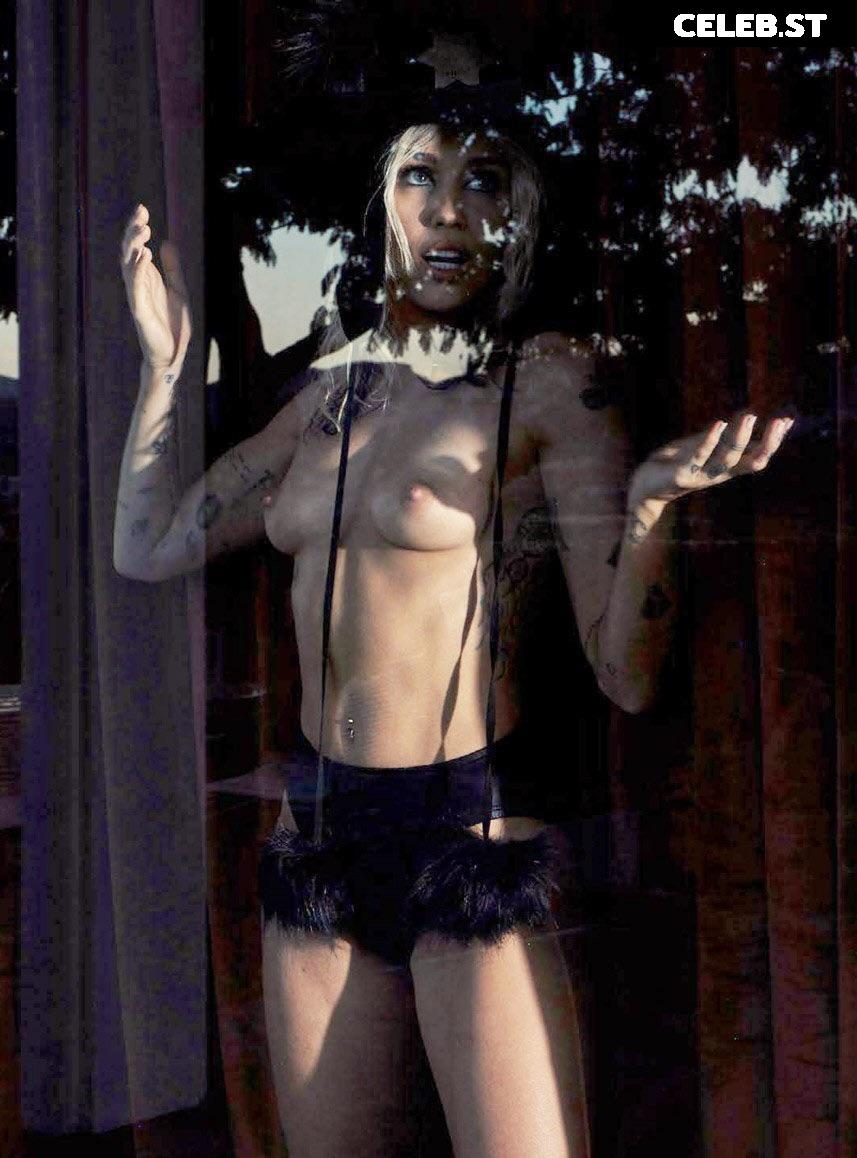 Miley Cyrus Image 1808441