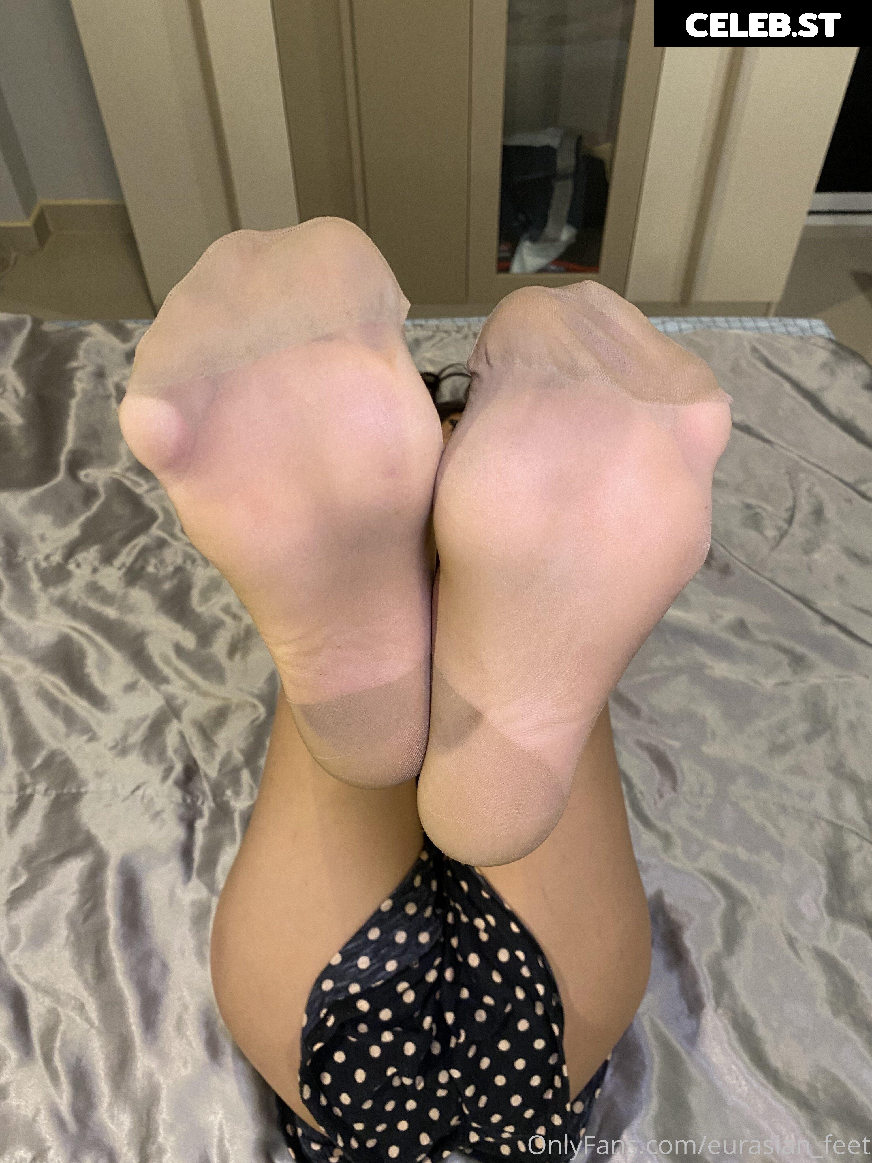 eurasian_feet Image 18084167