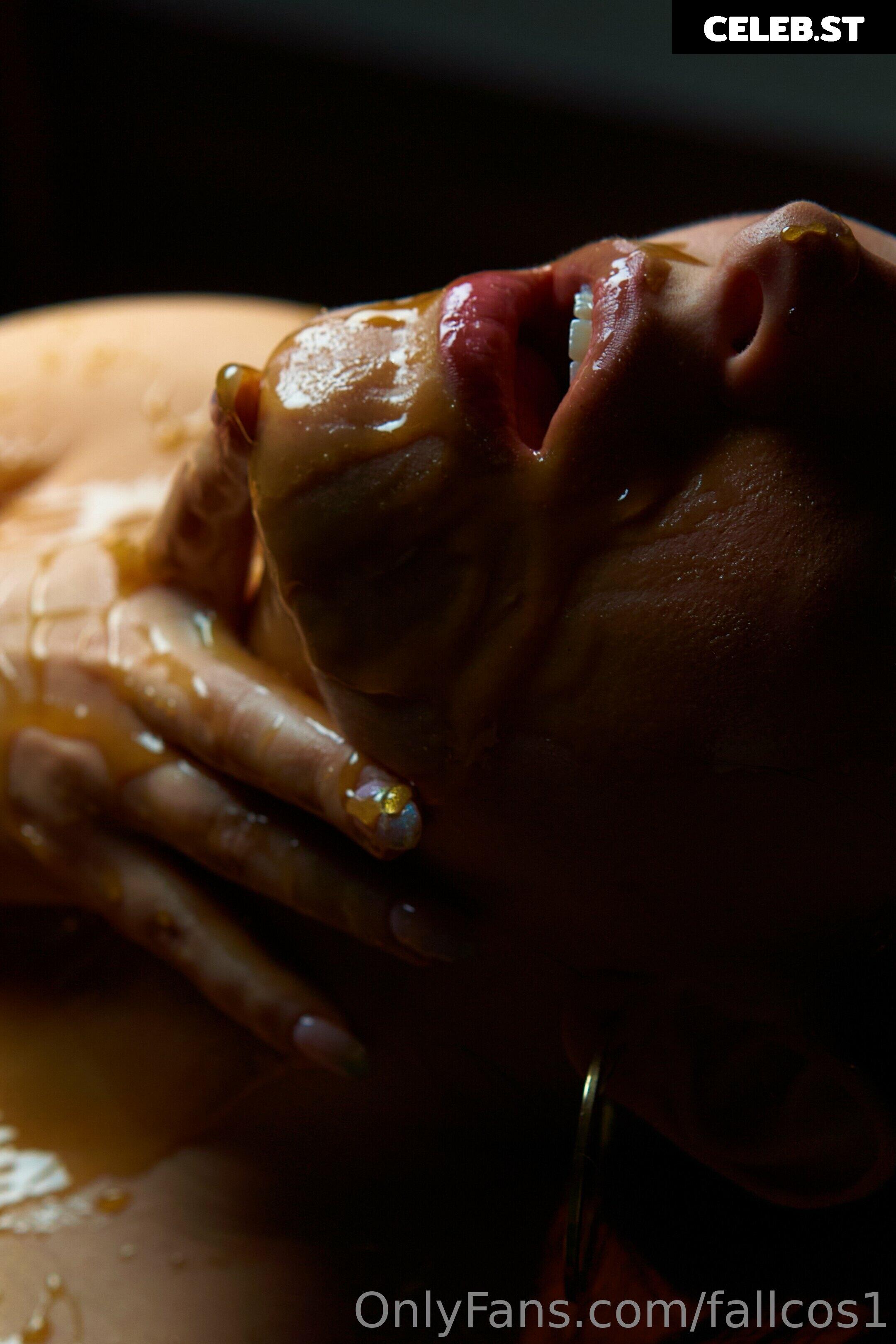 fallcos1 Image 1808217