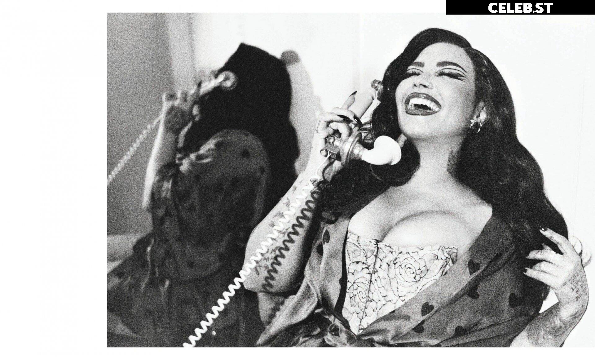 Demi Lovato Image 1995421