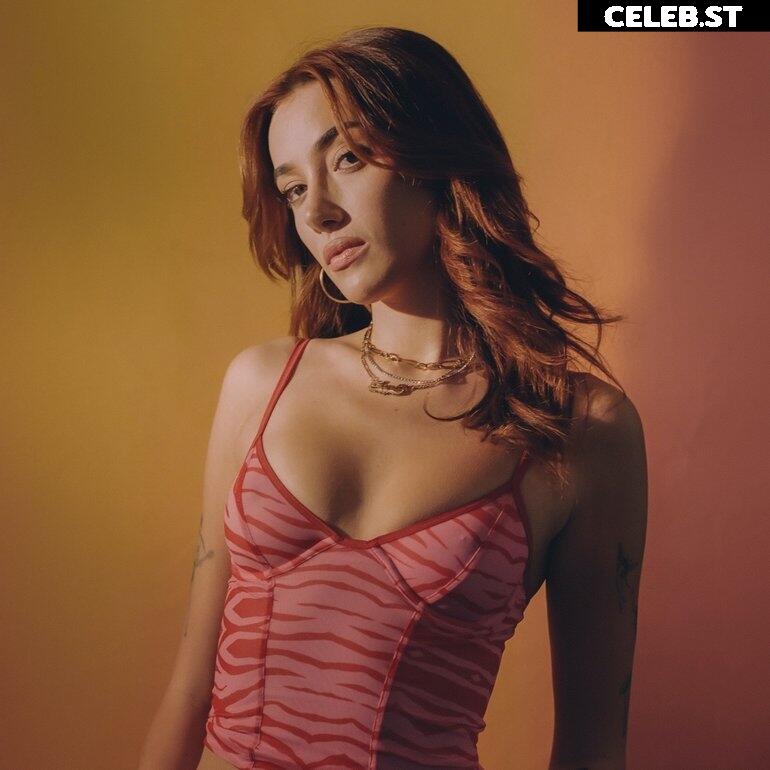 Olivia O’Brien Image 1995771