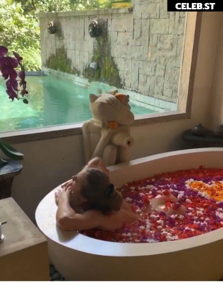 Lola Weippert Image 1995345