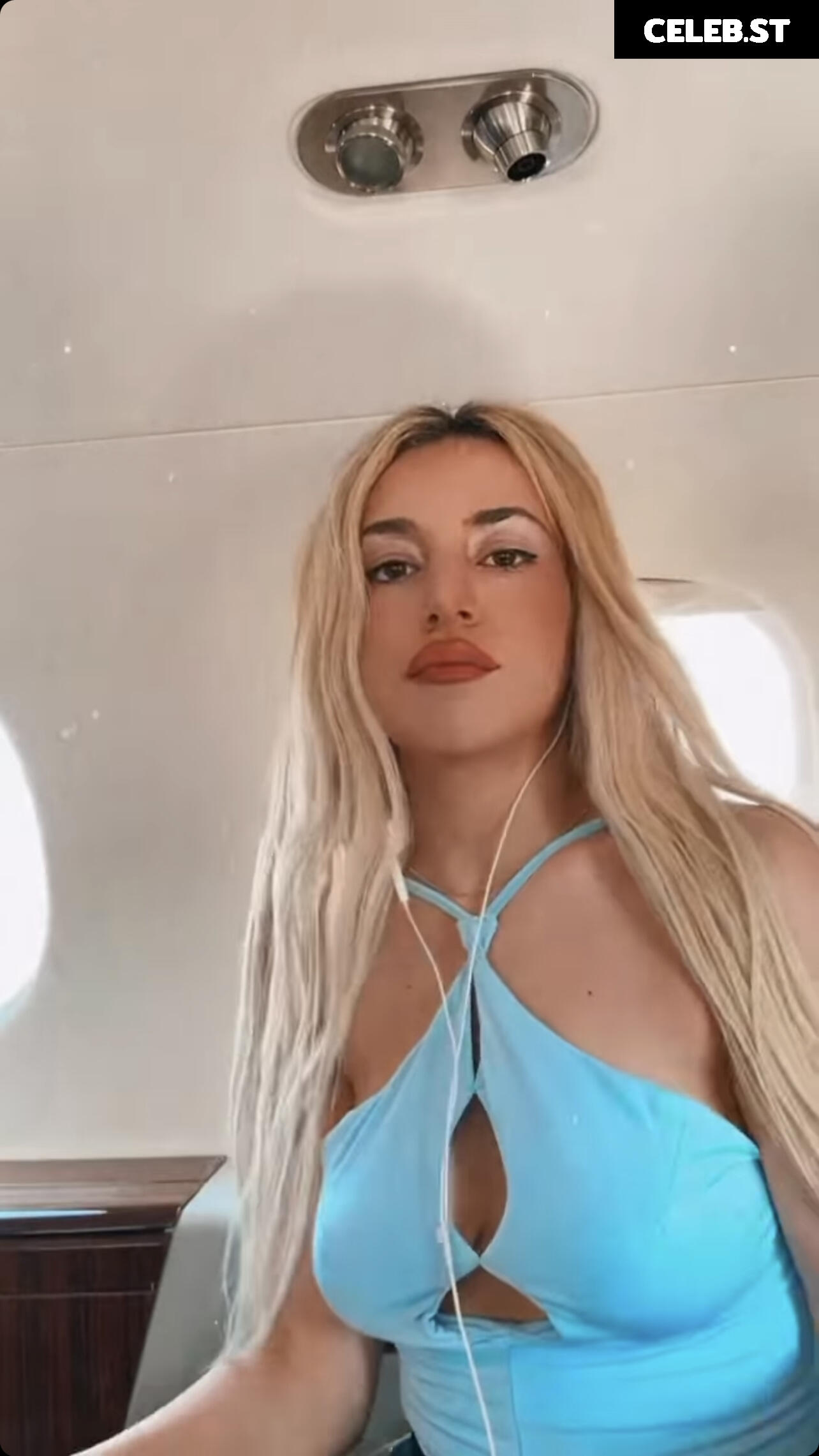 Ava Max Image 1996592