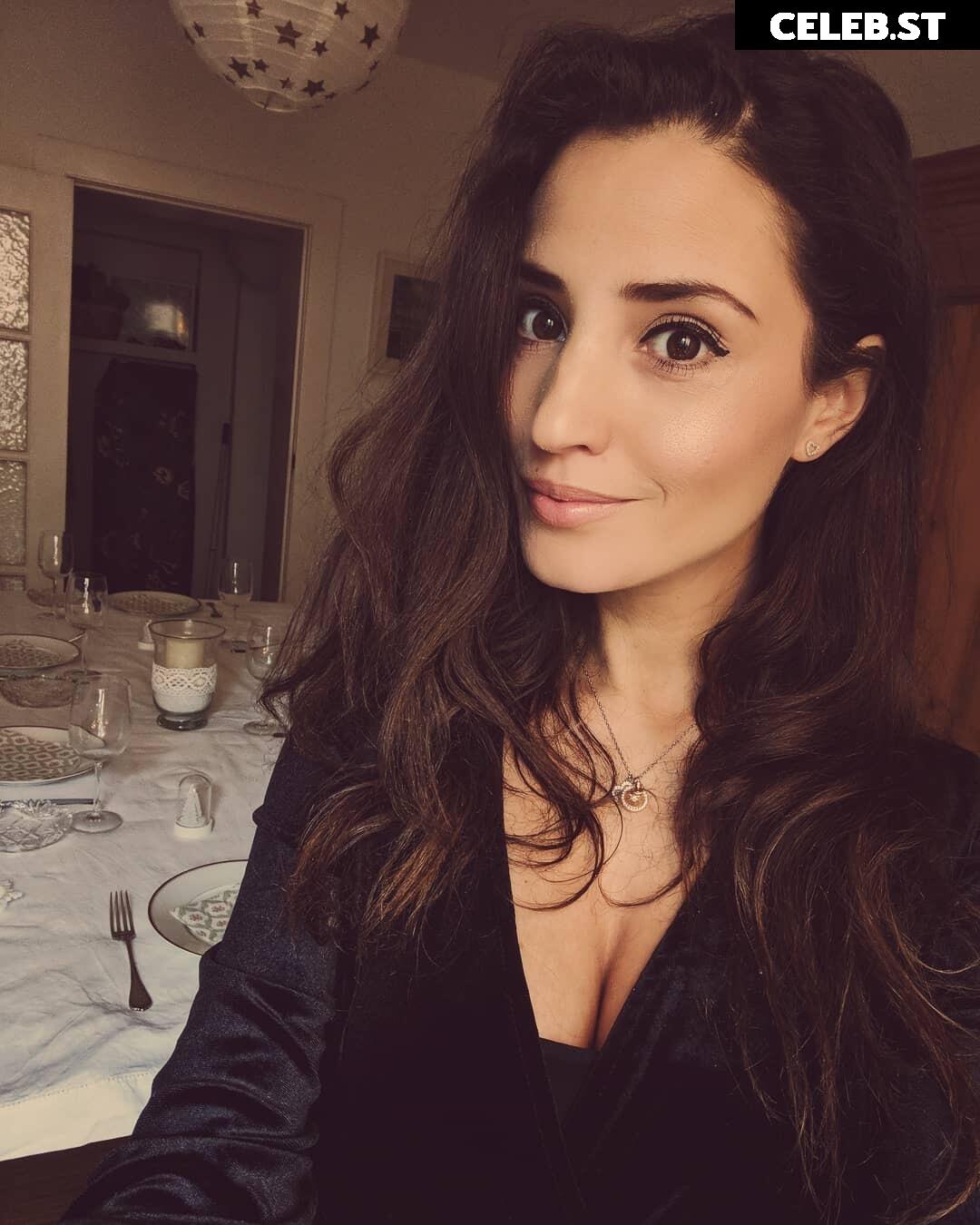 Nadine Menz Image 1996681