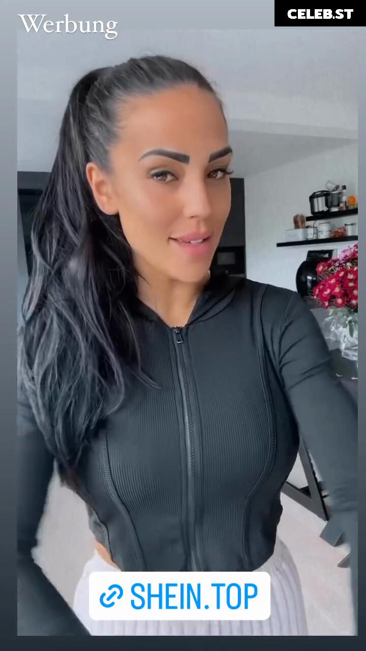 Elena Miras Image 1996901