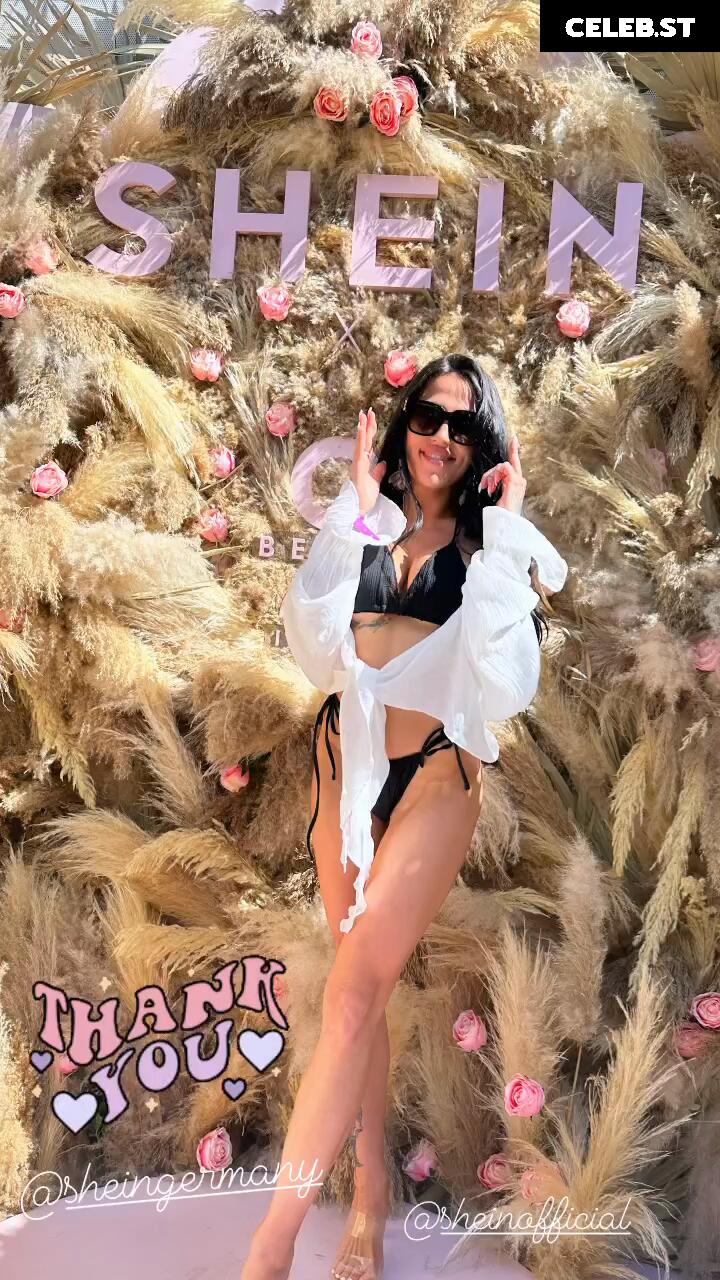 Elena Miras Image 1997612