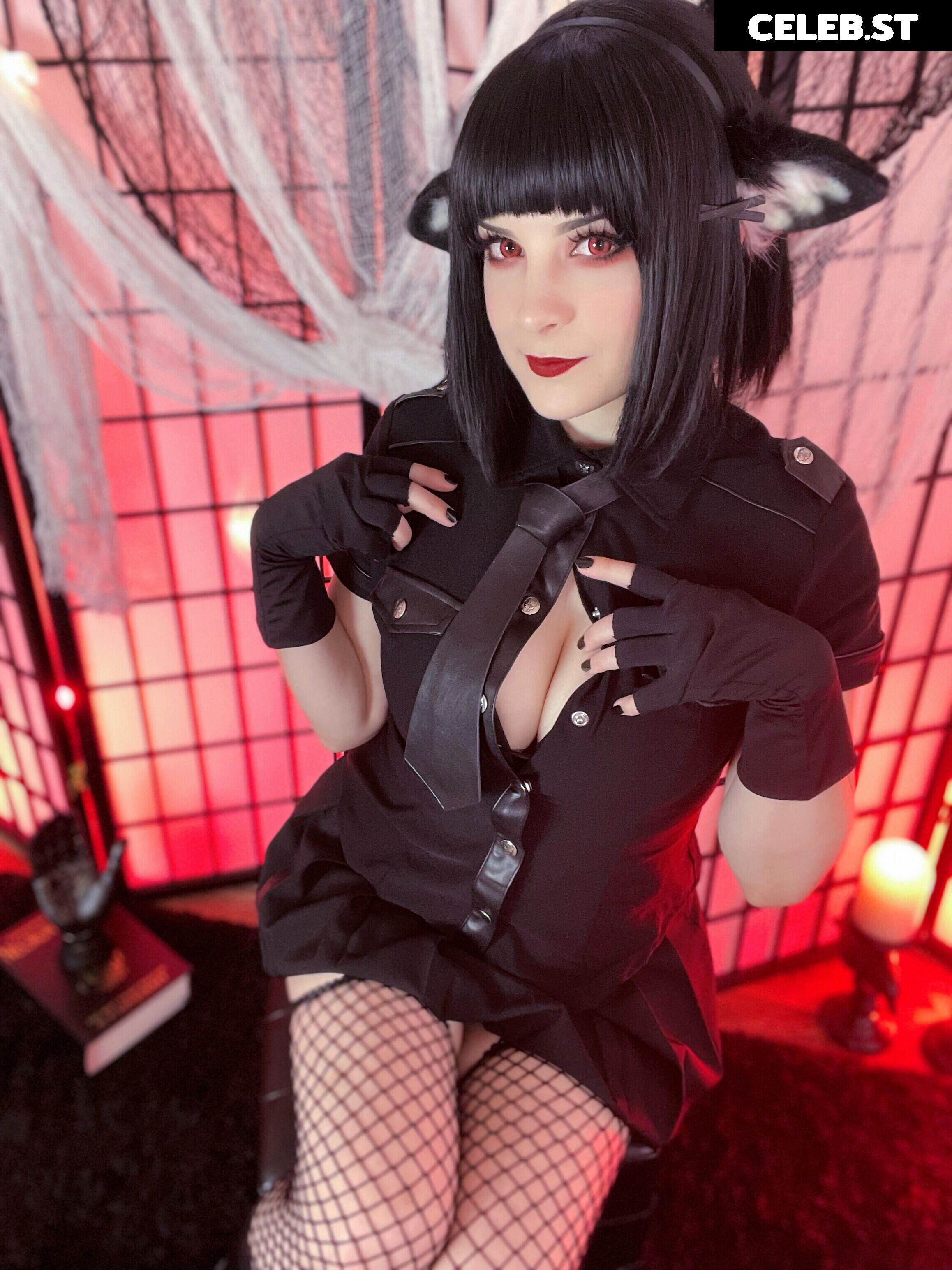 Hiso Neko Image 19970637