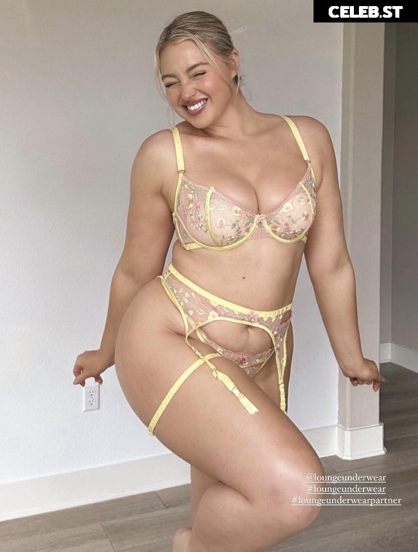Iskra Lawrence Image 1994414