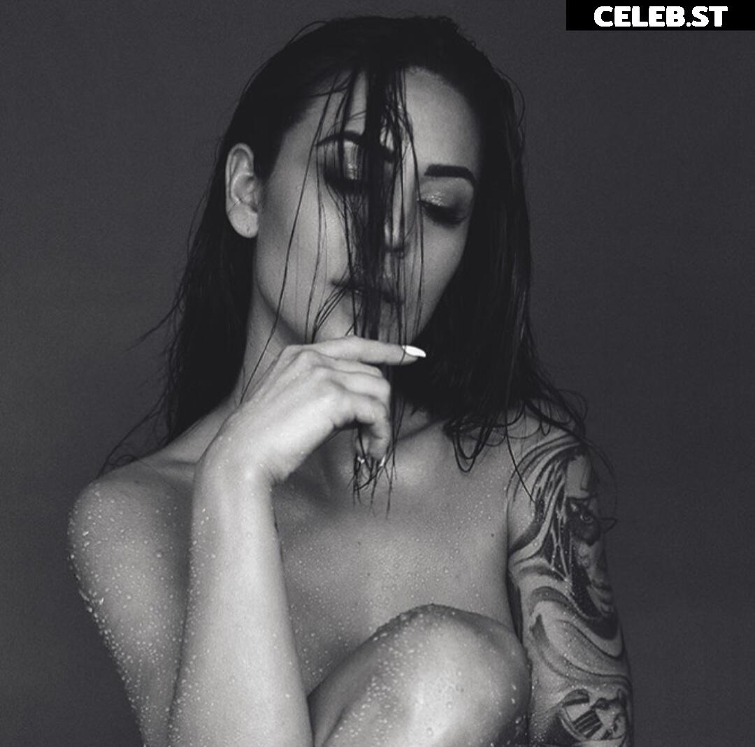 Elena Miras Image 1994166