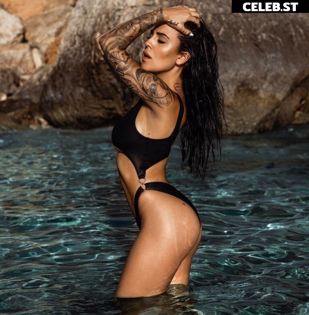 Elena Miras Image 1994260