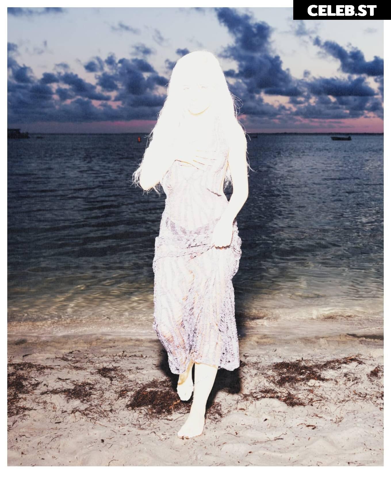 Camila Cabello Image 1991403