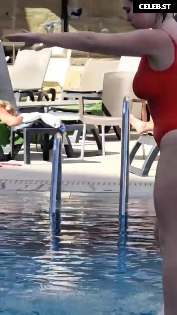 Allie Sherlock Image 1991686